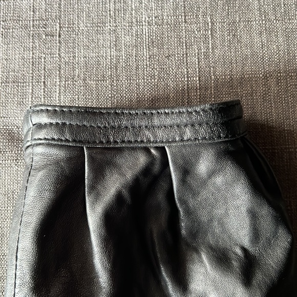 Buttery soft black leather jacket. - Picture 6 of 8